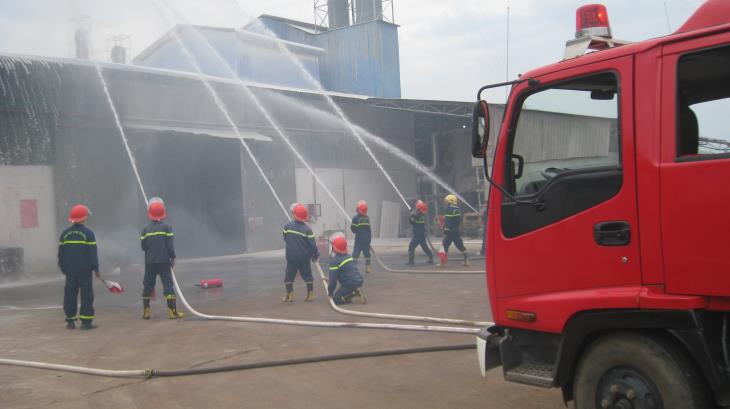 Công ty TNHH Thanh Bình thực tập phương án chữa cháy và cứu nạn, cứu hộ