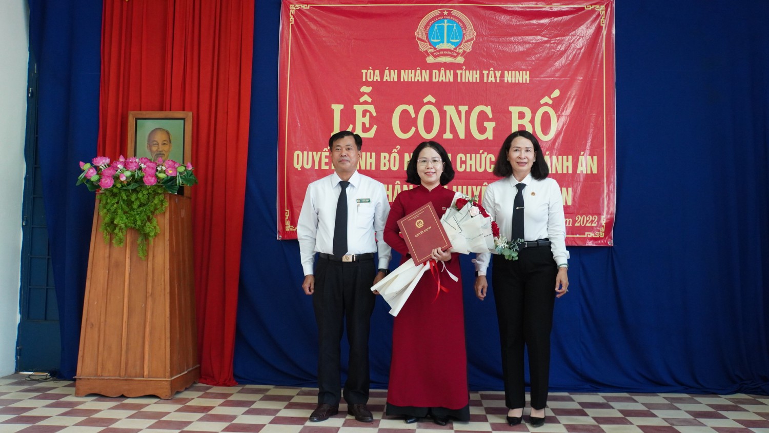 Tân Biên tổ chức lễ công bố trao Quyết định Chánh án Tòa án Nhân dân huyện Tân Biên.