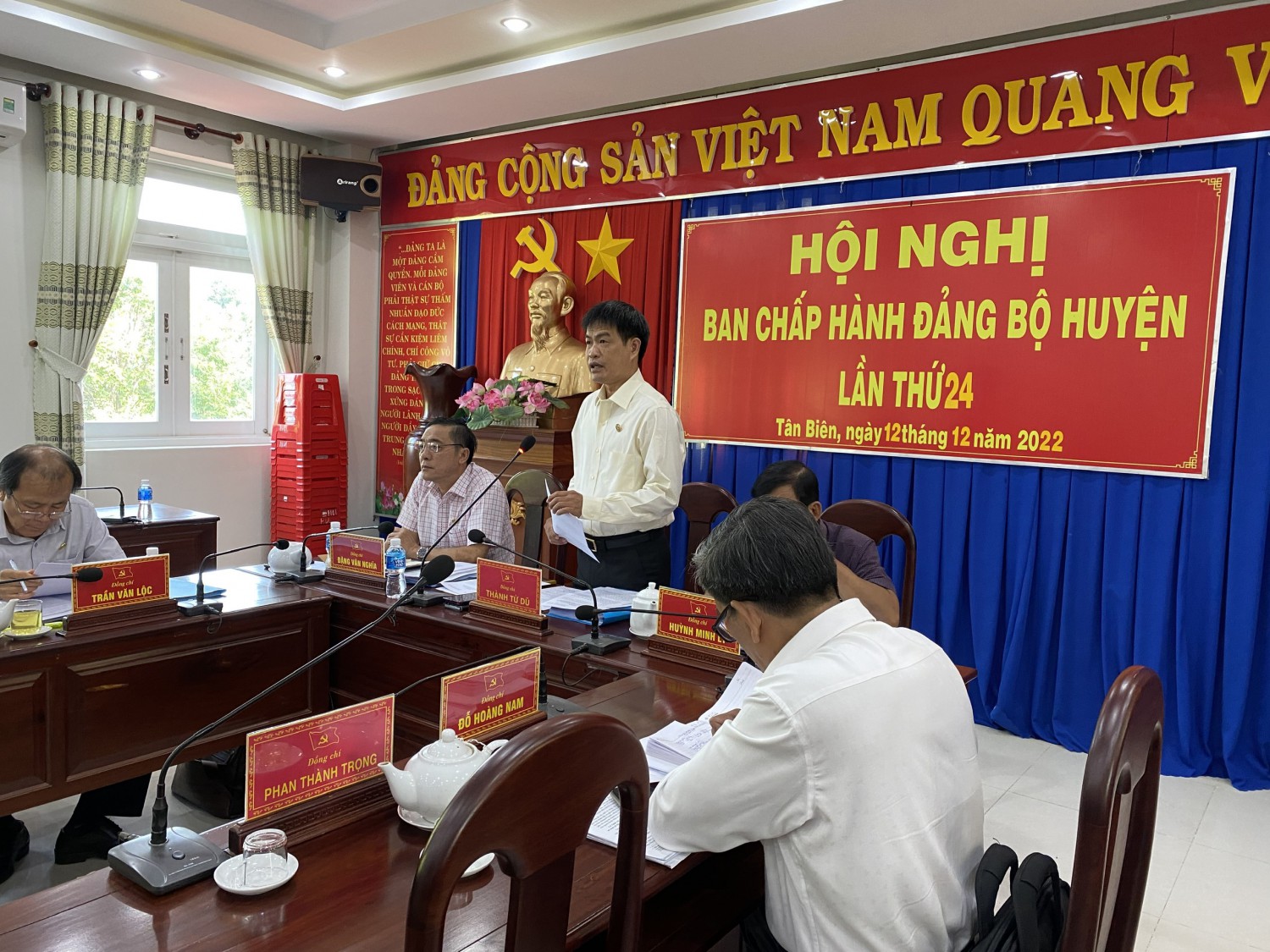 Ban chấp hành đảng bộ huyện Tân Biên kỳ họp lần thứ 24 năm 2022