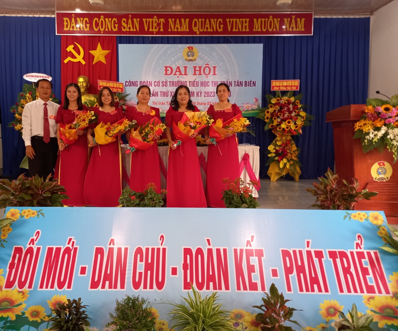 Đại hội điểm Công đoàn Trường Tiểu học thị trấn Tân Biên lần thứ XV  nhiệm kỳ 2023-2028