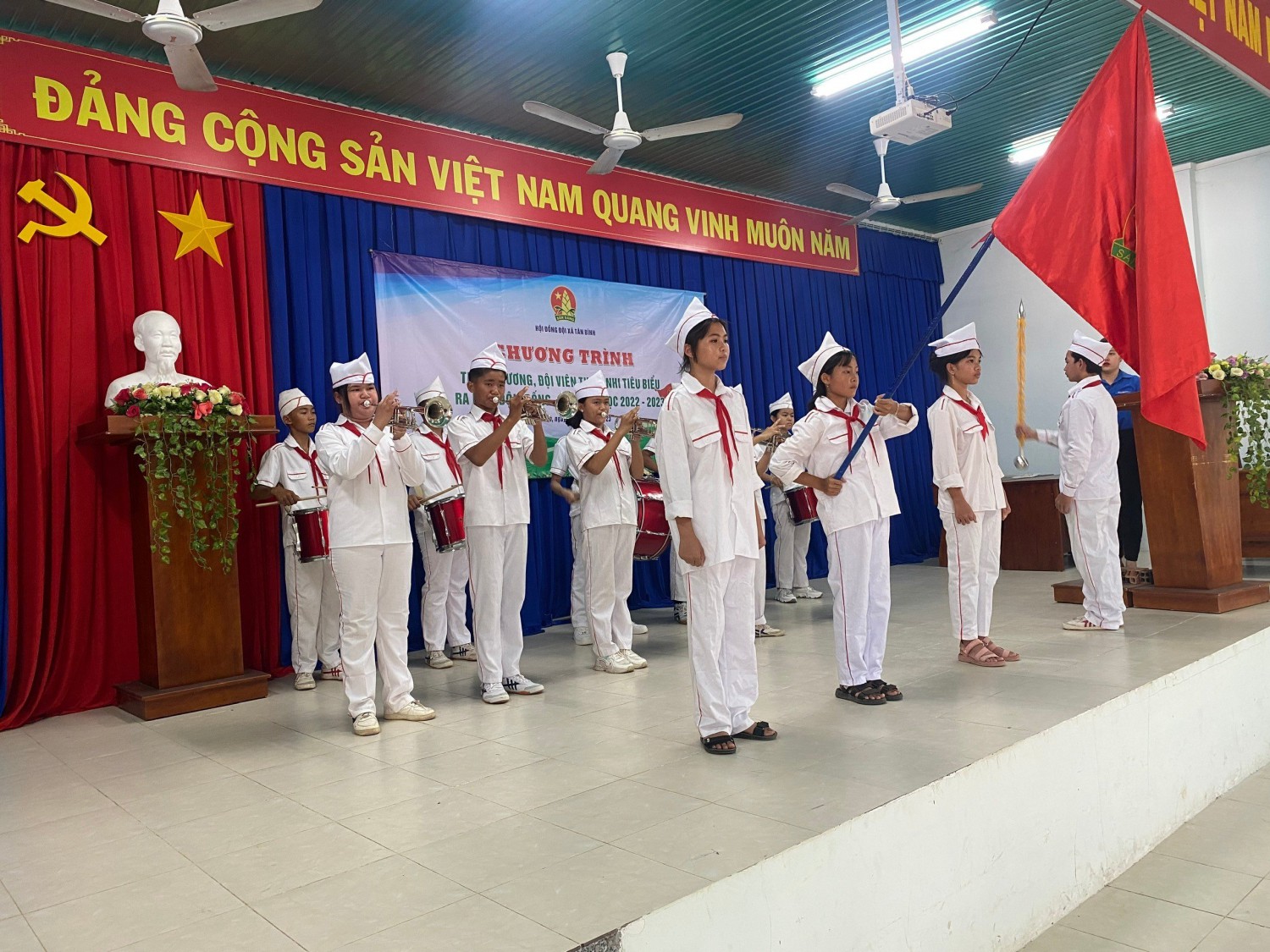 Hội đồng đội xã Tân Bình ra mắt đội trống – kèn