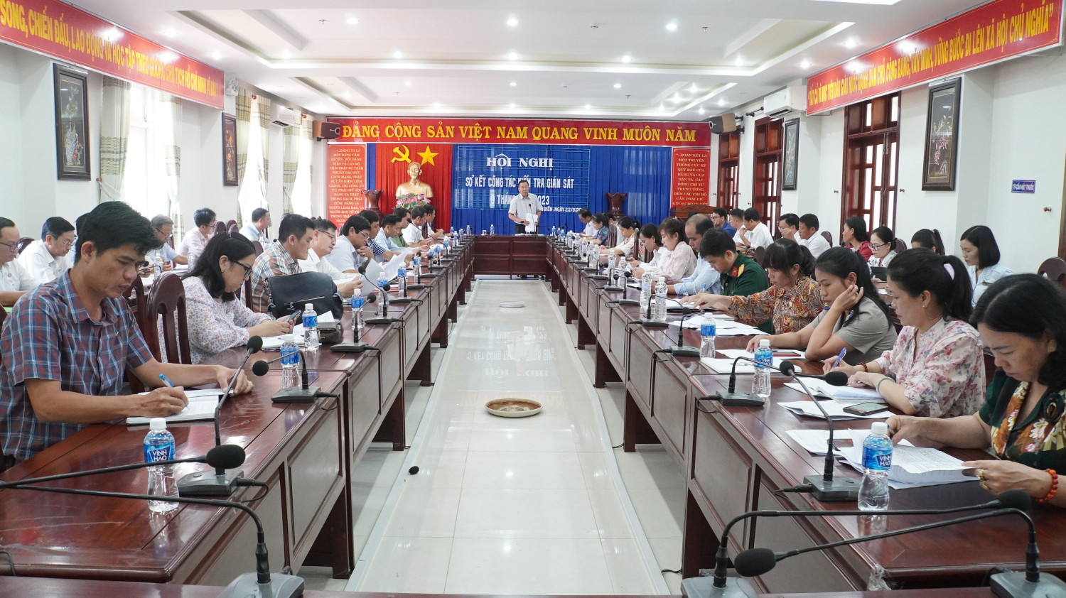 9 tháng năm 2023 Tân Biên thi hành kỷ luật 10 đảng viên.