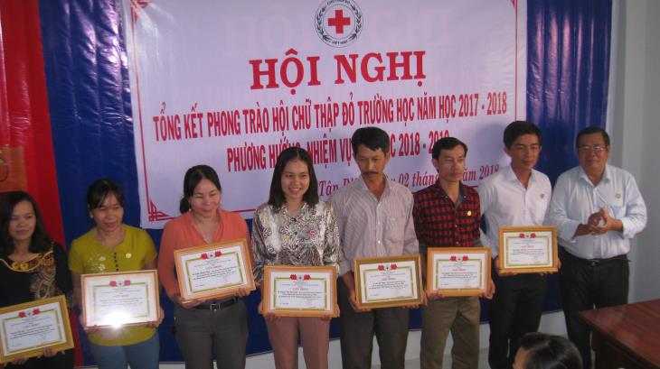  Tân Biên: Tổng kết phong trào Chữ thập đỏ trường học năm 2017-2018