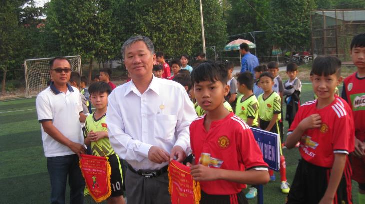 Tân Biên: Khai mạc giải bóng đá nam U11 và U13 mừng Đảng, mừng xuân 2019