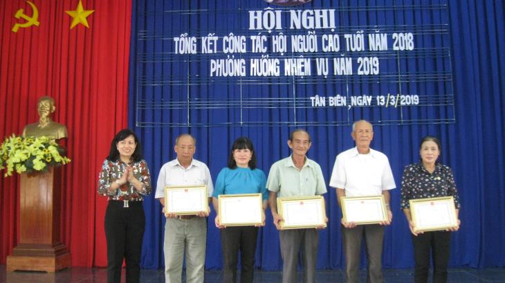 Hội người cao tuổi huyện Tân Biên tổng kết công tác Hội và phong trào thi đua 