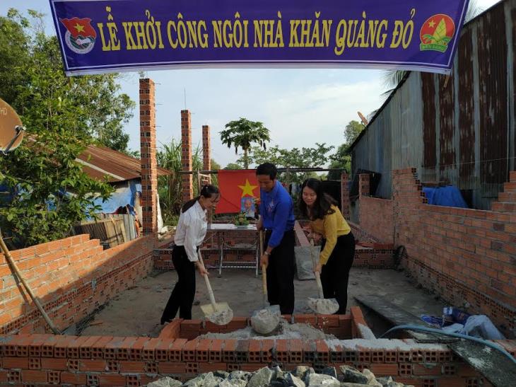 Tân Biên: Khởi công xây dựng nhà khăn quàng đỏ cho học sinh xã Thạnh Bình.