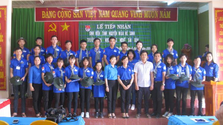 Tân Biên: Đón sinh viên tham gia chiến dịch Mùa hè xanh tại xã Tân Phong