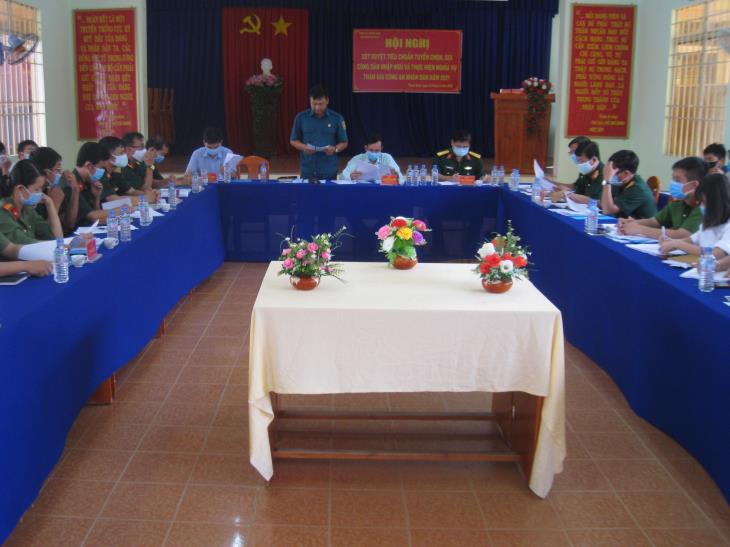  Tân Biên: Xét duyệt tiêu chuẩn tuyển chọn công dân nhập ngũ cấp xã, thị trấn năm 2021