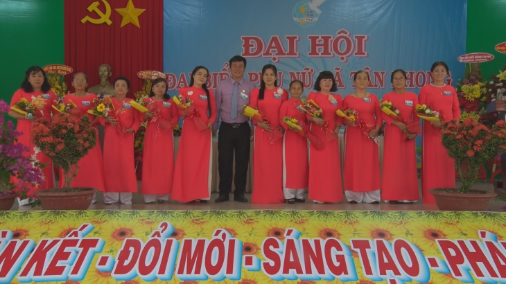 Hội LHPN xã Tân Phong: Đại hội đại biểu lấn thứ XII   (nhiệm kỳ 2021 -2026)