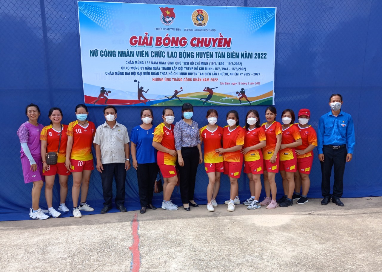 Tân Biên Khai mạc giải bóng chuyền nữ CNVCLĐ năm 2022