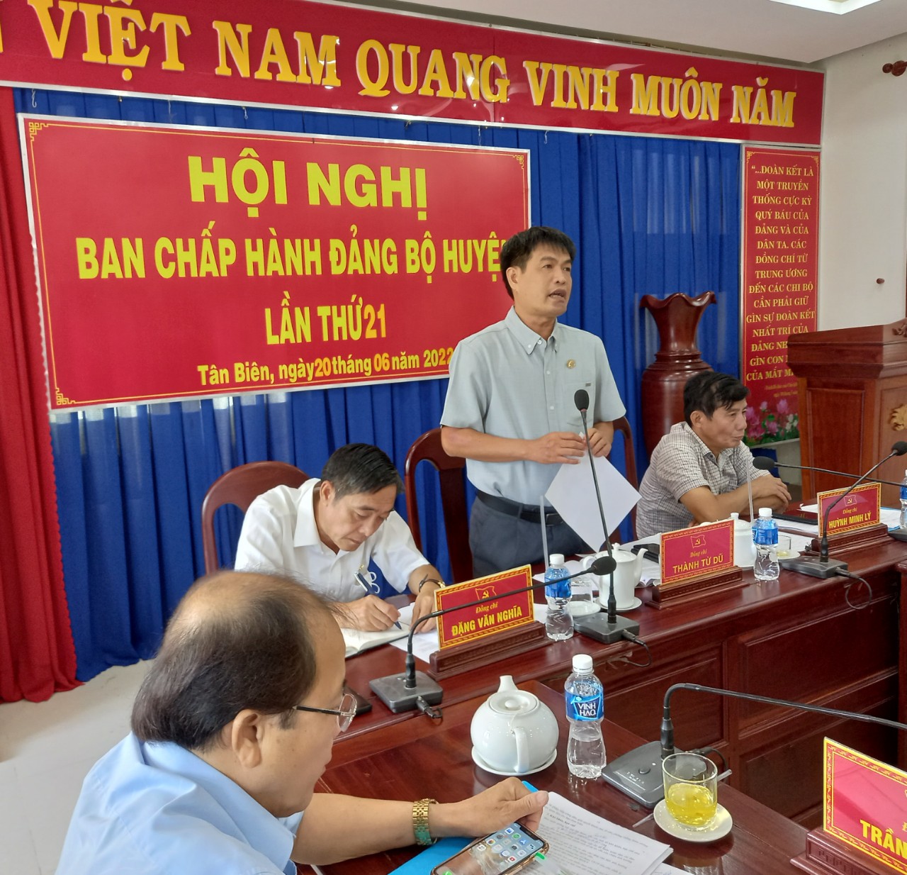 Huyện ủy Tân Biên hội nghị Ban Chấp hành Đảng bộ huyện lần thứ 21  