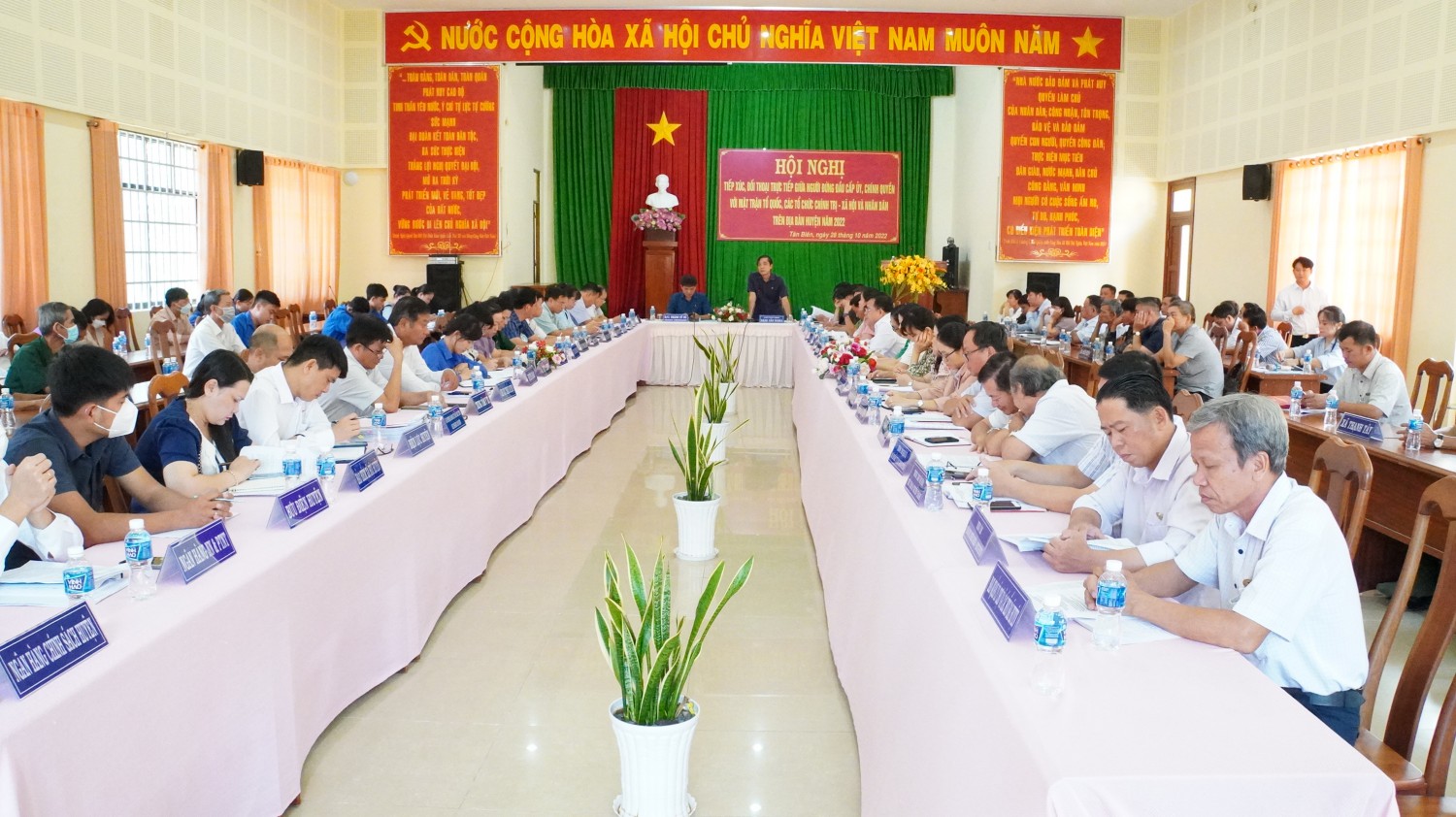 Tân Biên: Đối thoại trực tiếp giữa lãnh đạo huyện với MTTQ, các tổ chức CT-XH và Nhân dân 