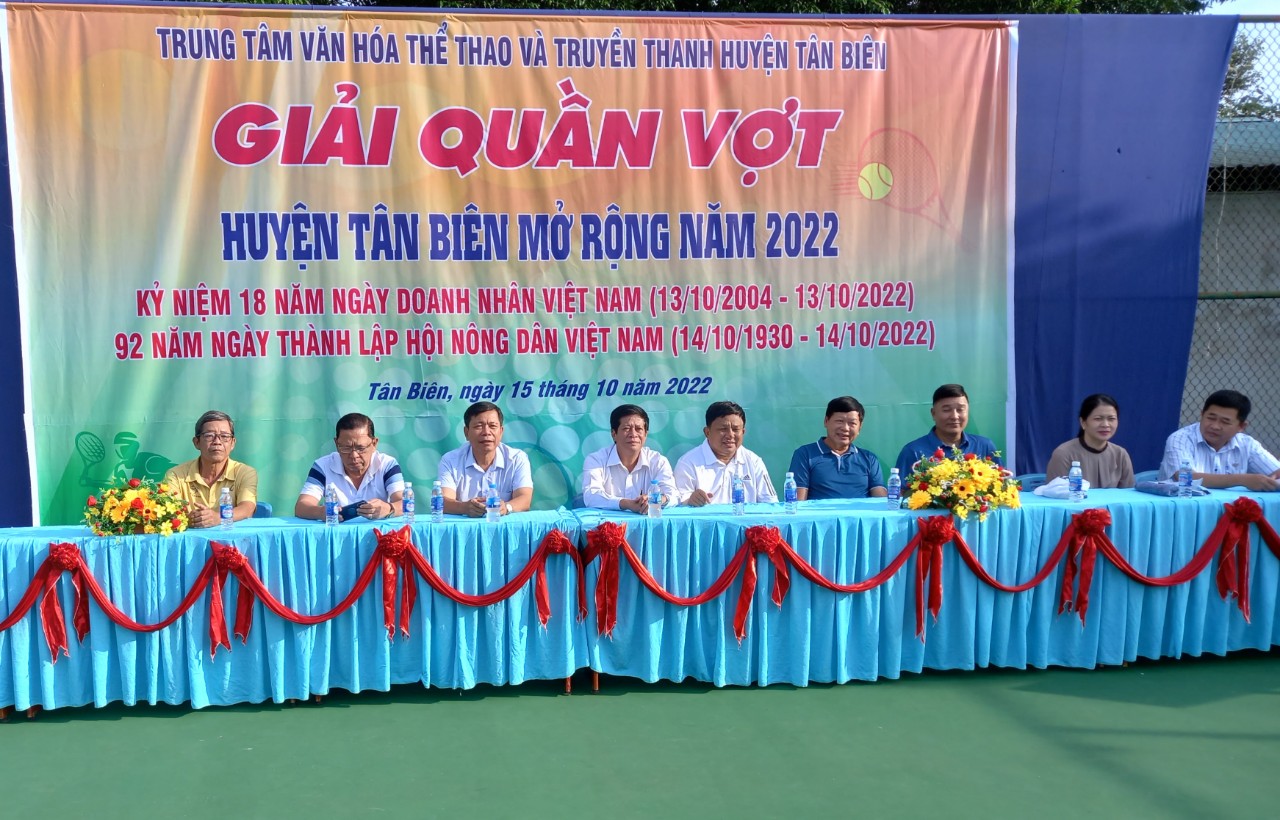 Tân Biên tổ chức giải quần vợt mở rộng năm 2022