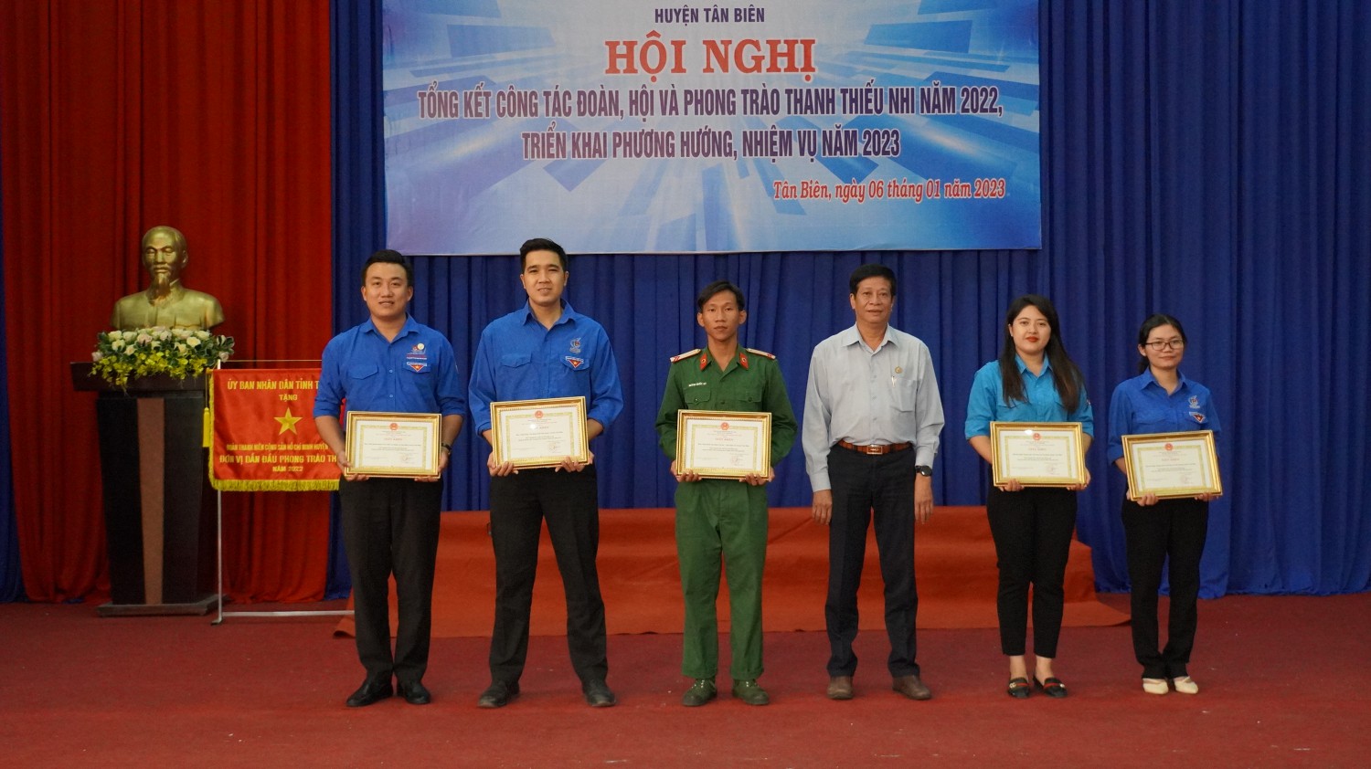 Huyện đoàn Tân Biên dẫn đầu công tác đoàn và phòng trào thanh thiếu nhi năm 2022