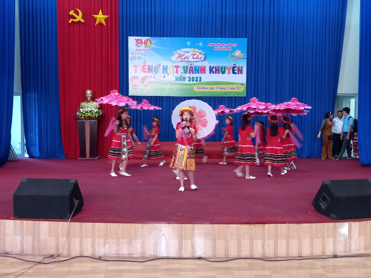 Tân Biên Sôi nổi hội thi Tiếng hát Vành Khuyên năm học 2022 - 2023