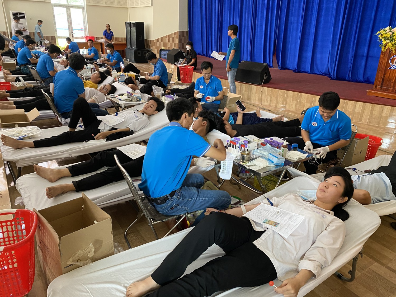 Huyện Tân Biên hơn 400 tình nguyện viên tham gia hiến máu nhân đạo