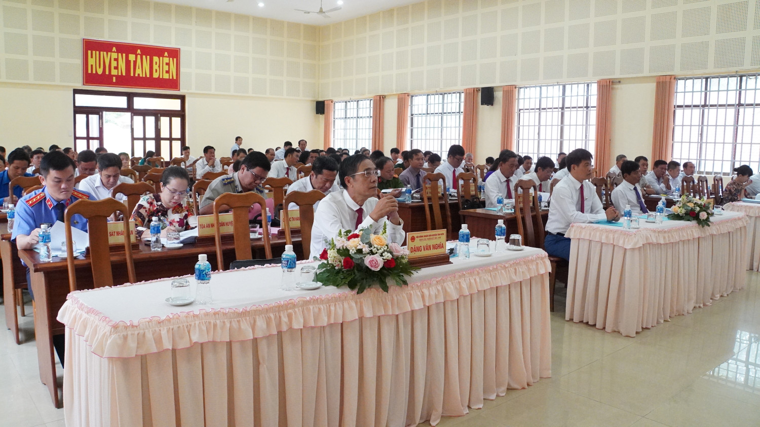 HĐND huyện Tân Biên khai mạc kỳ họp lần thứ 6 khóa XII, nhiệm kỳ 2021-2026
