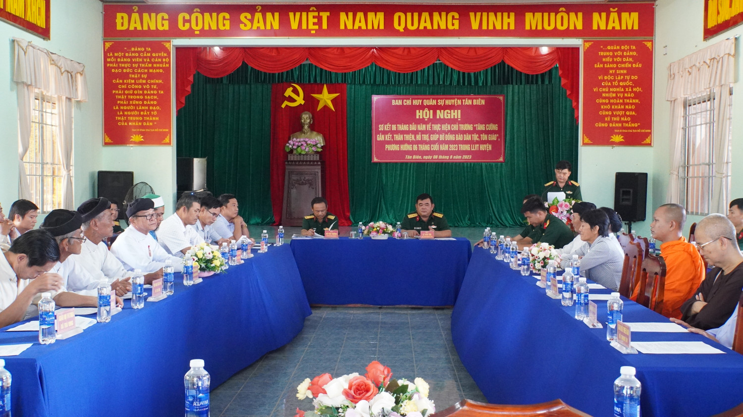 Ban CHQS huyện Tân Biên: Tăng cường gắn kết thân thiện, hỗ trợ, giúp đỡ đồng bào dân tộc, tôn giáo” trong LLVT huyện.