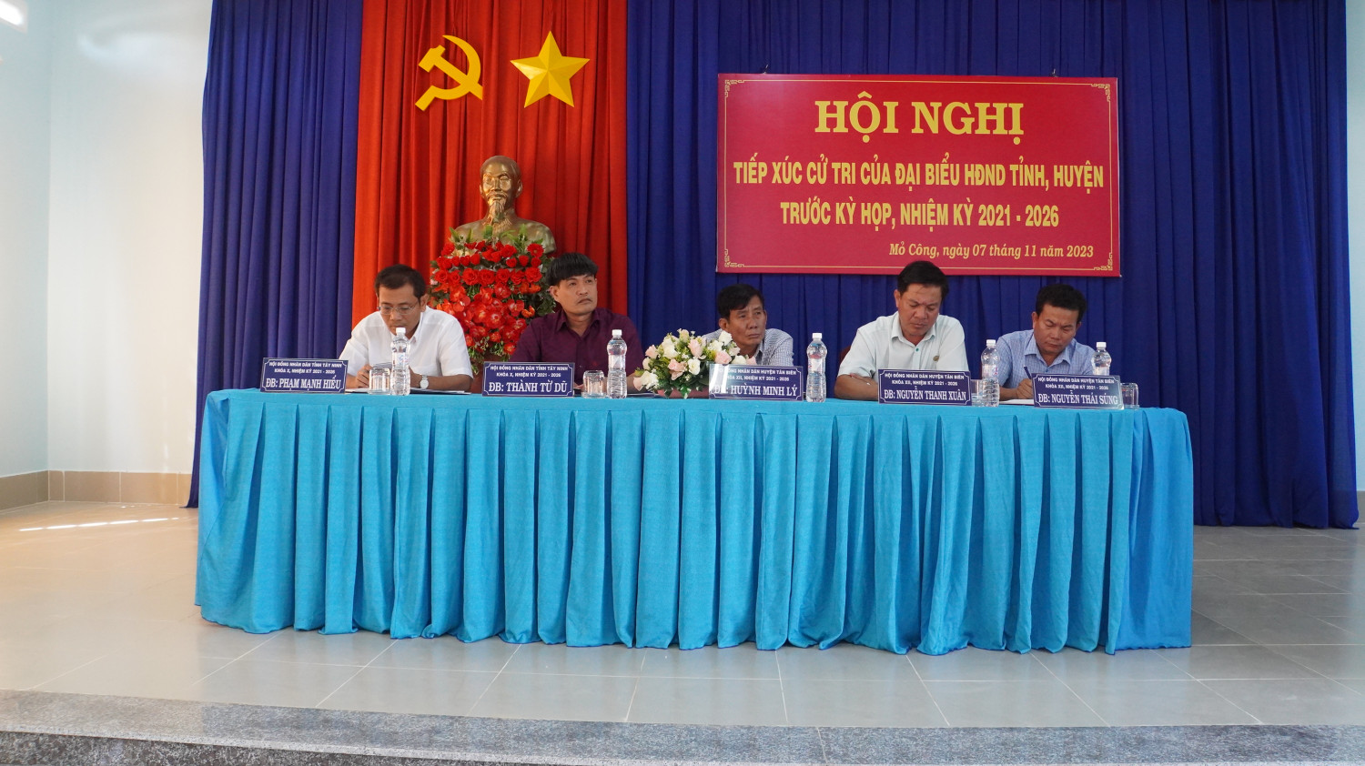 Đại biểu HĐND tỉnh, huyện Tiếp xúc cử tri xã Mỏ Công huyện Tân Biên