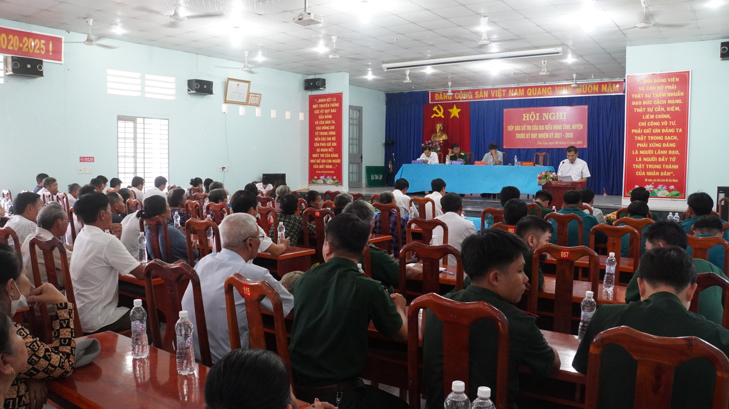 Đại biểu HĐND tỉnh, huyện Tiếp xúc cử tri xã Tân Lập huyện Tân Biên