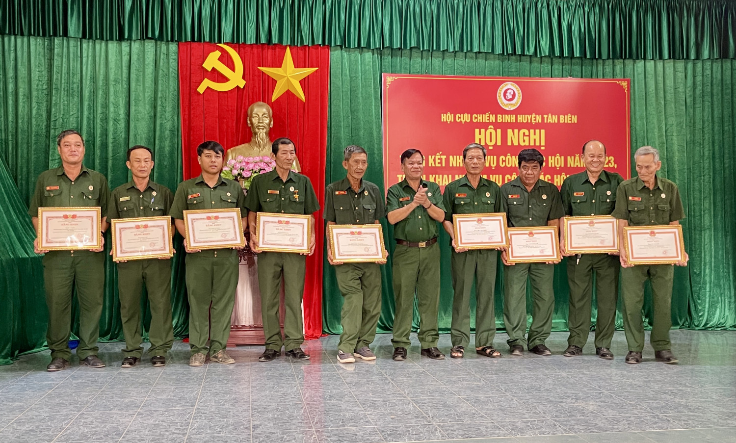 Năm 2023 Hội Cựu chiến binh huyện Tân Biên thực hiện tốt phong trào thi đua "Cựu chiến binh gương mẫu"