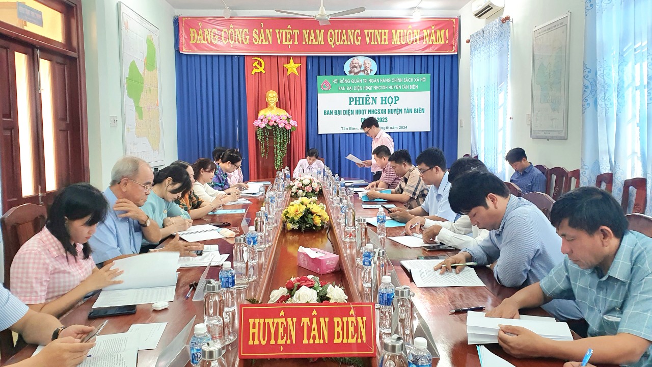 Tân Biên: Phiên họp Ban đại diện NHCSXH huyện Quý IV/2023