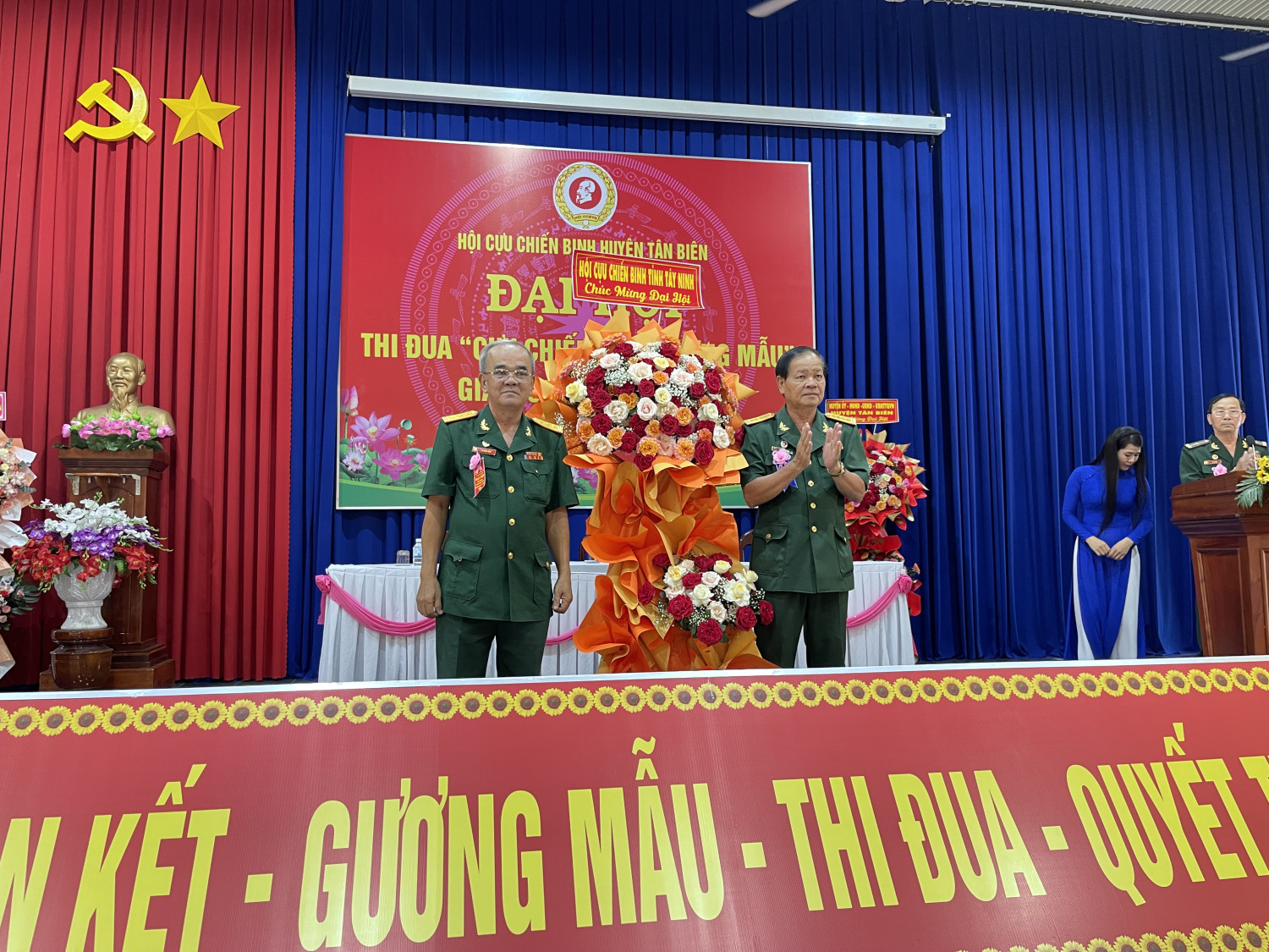Đại hội thi đua Cựu chiến binh gương mẫu huyện Tân Biên