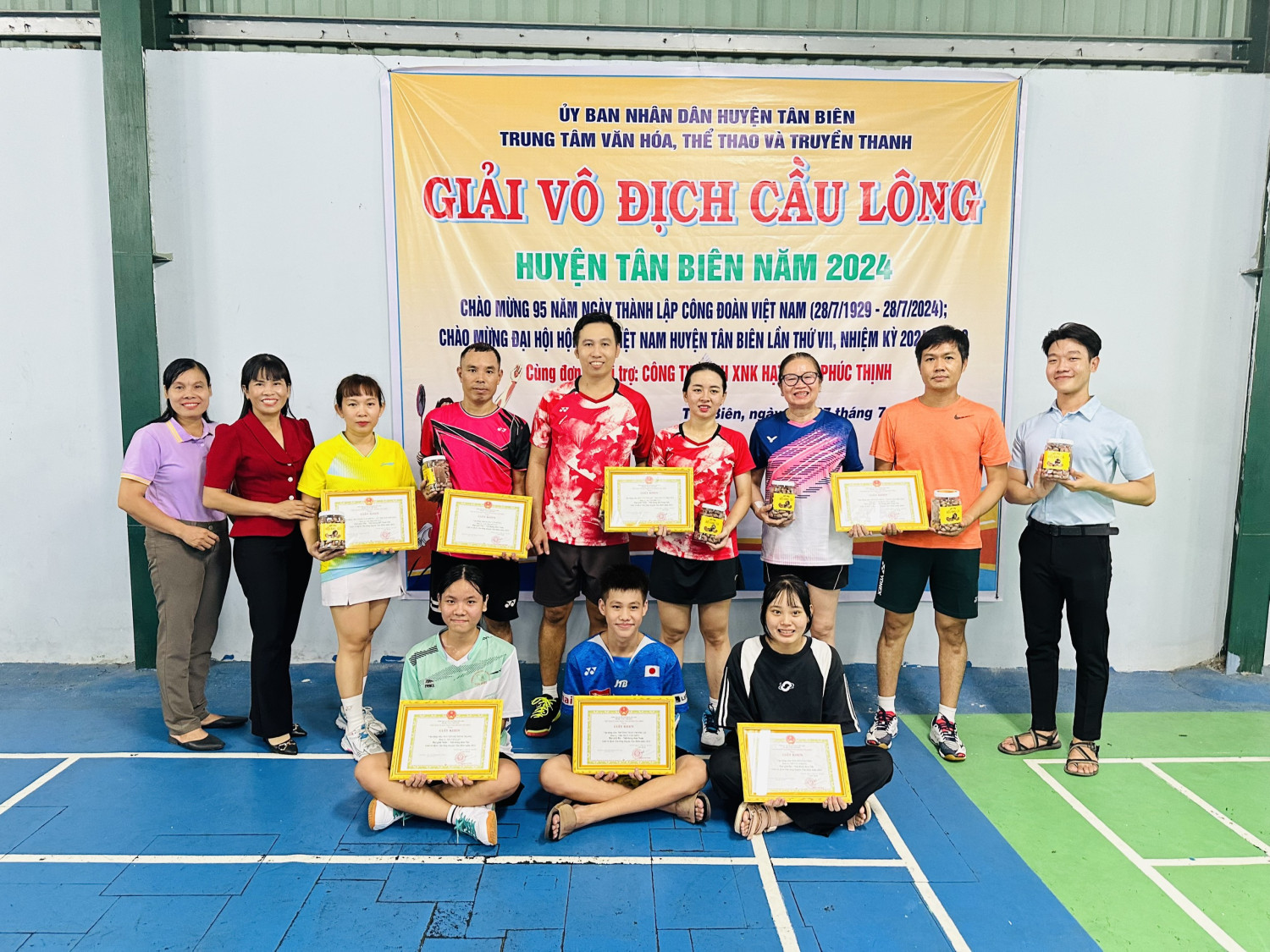 Huyện Tân Biên bế mạc giải vô địch Cầu lông năm 2024