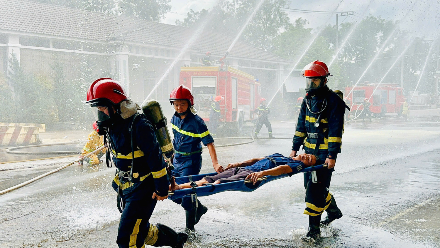 Tân Biên: Thực tập phương án chữa cháy tại Công ty TNHH Đức Tính Tây Ninh