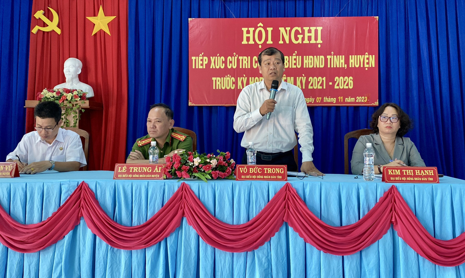Ông Võ Đức Trong – Phó Chủ tịch thường trực UBND tỉnh TCXT xã Tân Bình huyện Tân Biên