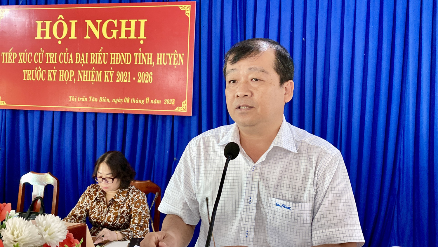 Ông Võ Đức Trong – Phó Chủ tịch thường trực UBND tỉnh tiếp xúc cử tri xã thị trấn Tân Biên